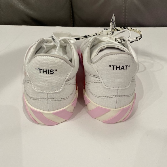 Off white light vulcanized low sneaker - Picture 2 of 5